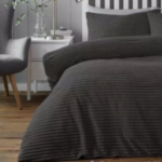 Ultra-Soft Microfiber Satin Stripe Duvet Cover Set with Pillow case - Hotel Quality Bedding in Different Sizes - Single, Double, King, Super King UK Size